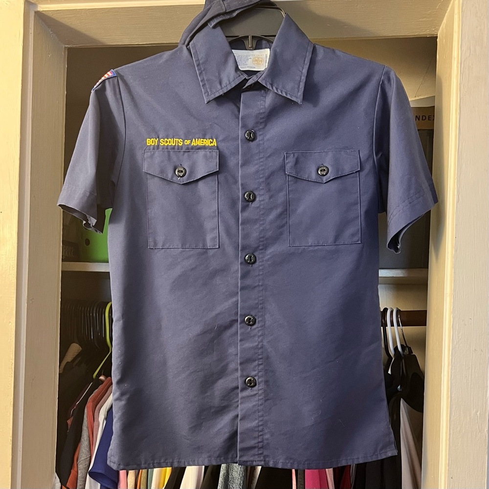 Boys Scouts of America shirt (bears)